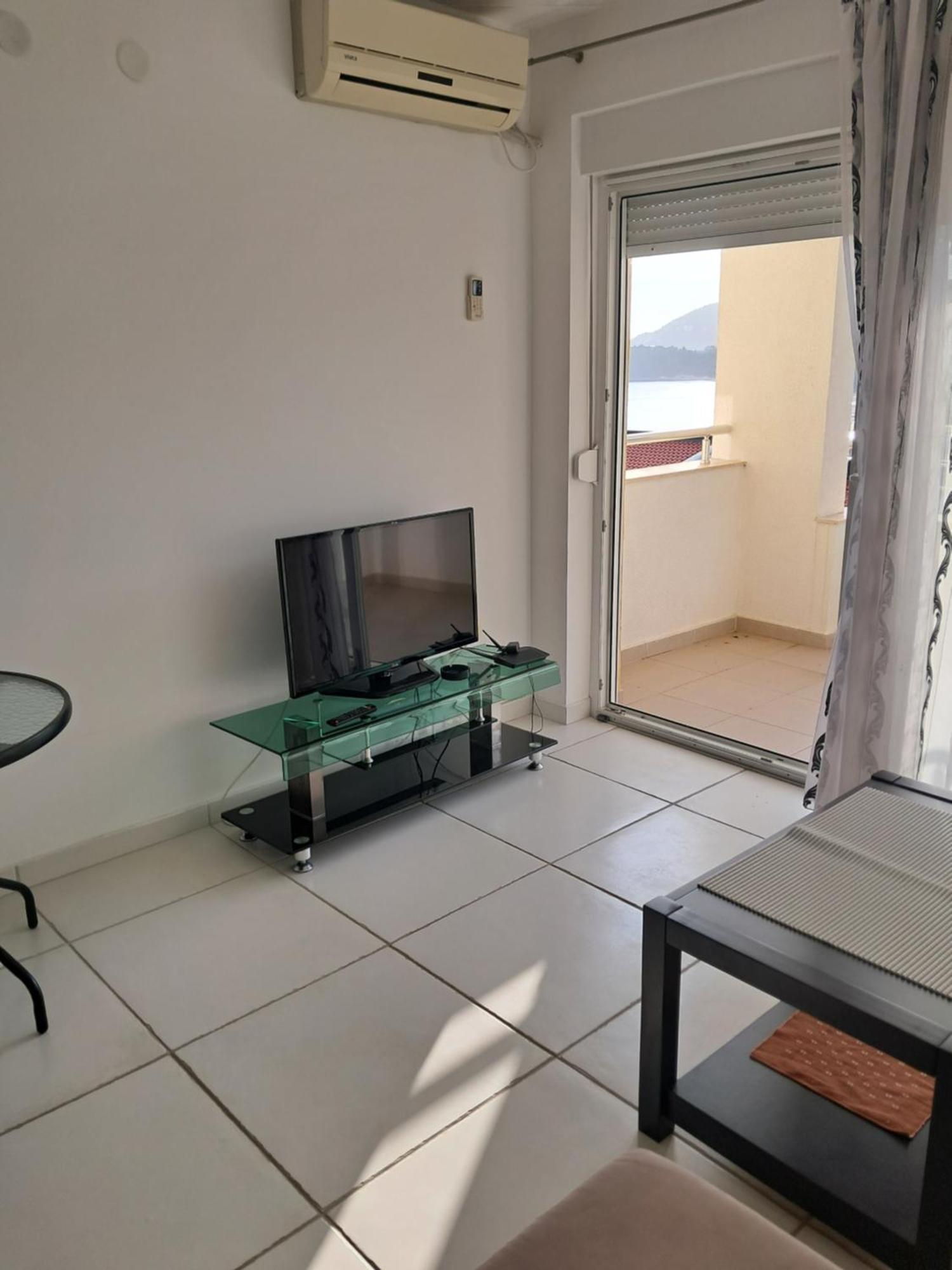 Apartman Verica Rafailovici Exterior photo